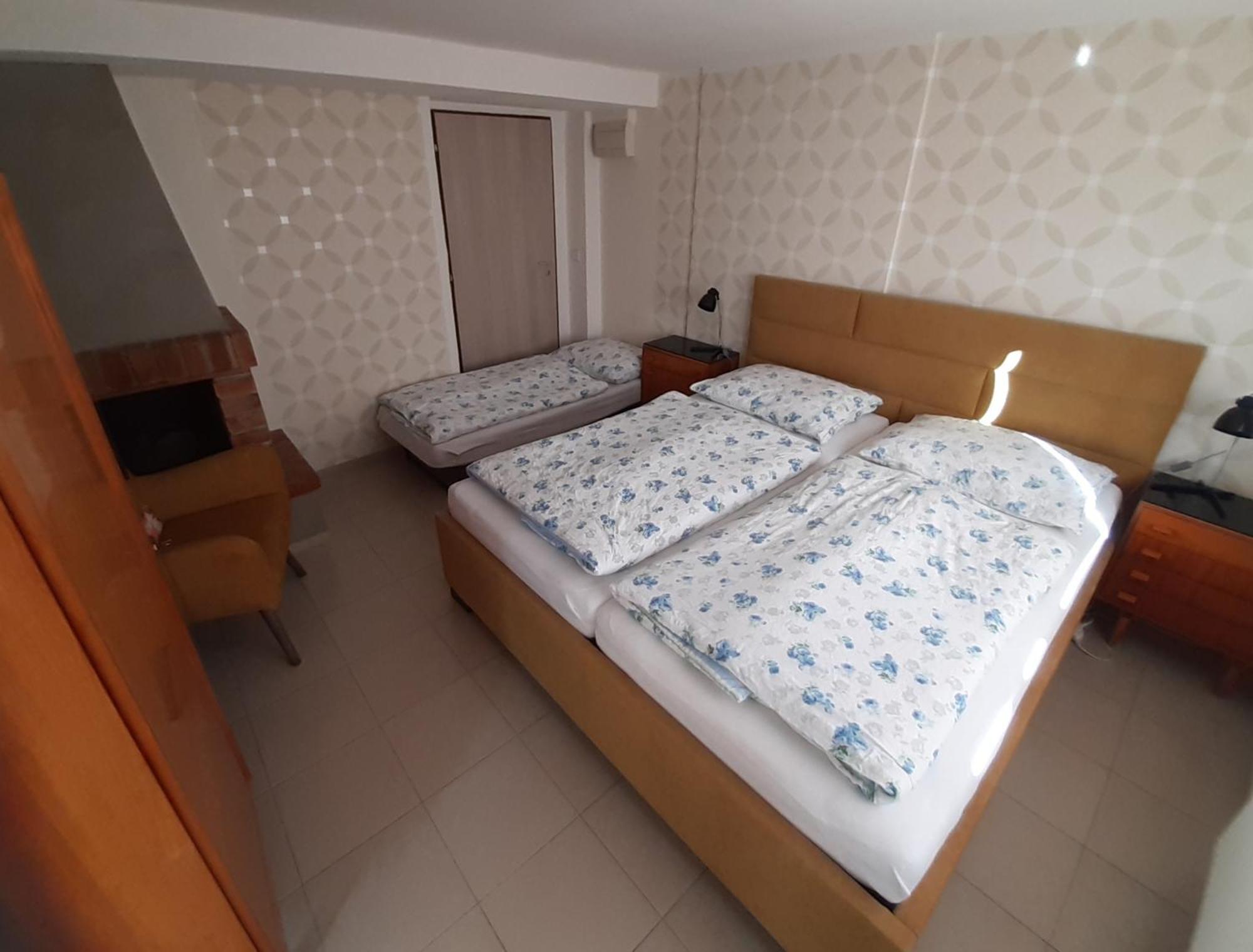 Apartment Adela Hluboká nad Vltavou Exteriér fotografie